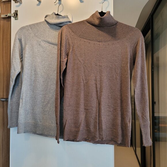 Softest turtle-neck sweaters X2 - Picture 6 of 10